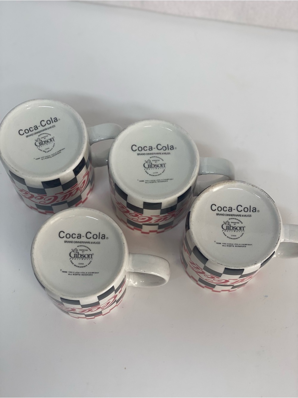 Gibson Coca-Cola Checkerboard Mugs Cups Set of 4 Vintage 1996 Red White Black - Picture 14 of 16